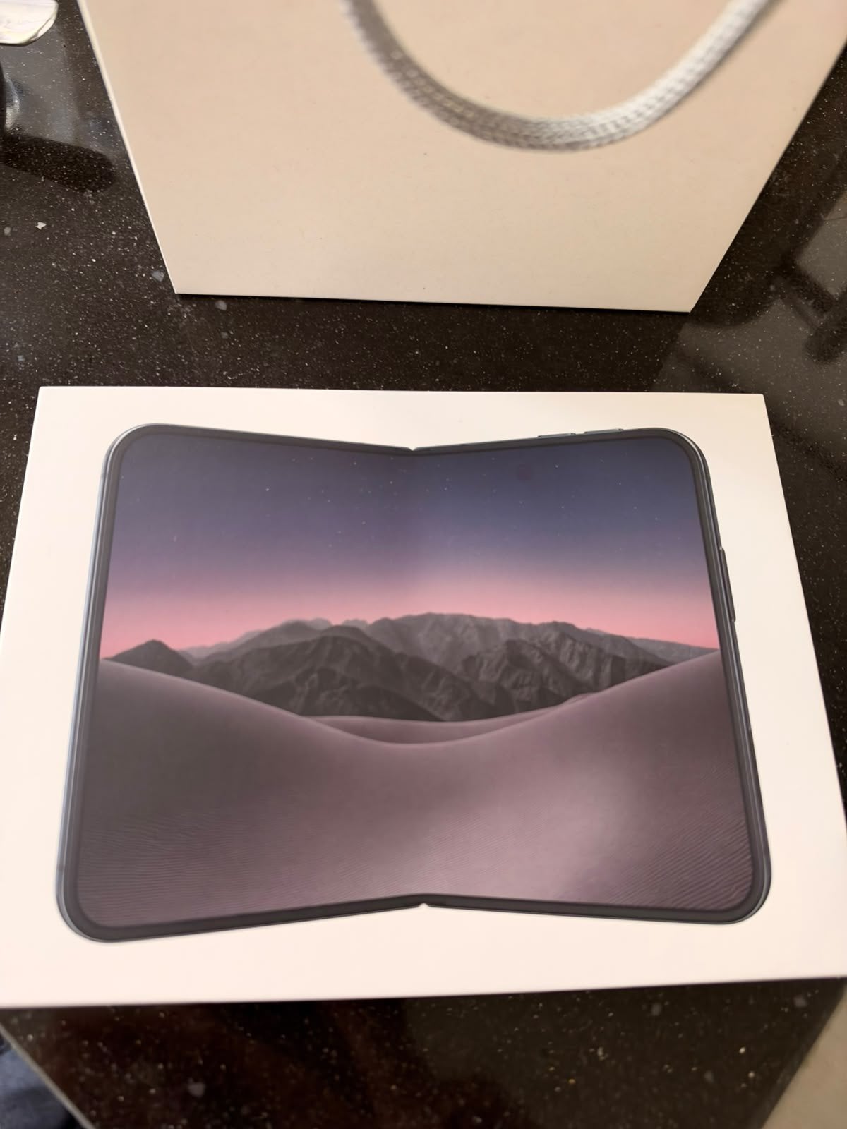 iPhone duo 256gb | Nieuw in Seal met factuur Apple Amsterdam, Blauw, Nieuw, 100 %, Ophalen