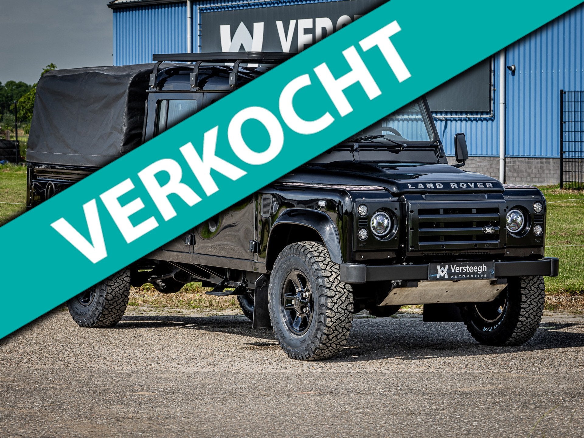 Land Rover Defender 2.4 TD 130" S Crew Cab Blacked Out |Airc, Stof, Gebruikt, Zwart, 4 cilinders
