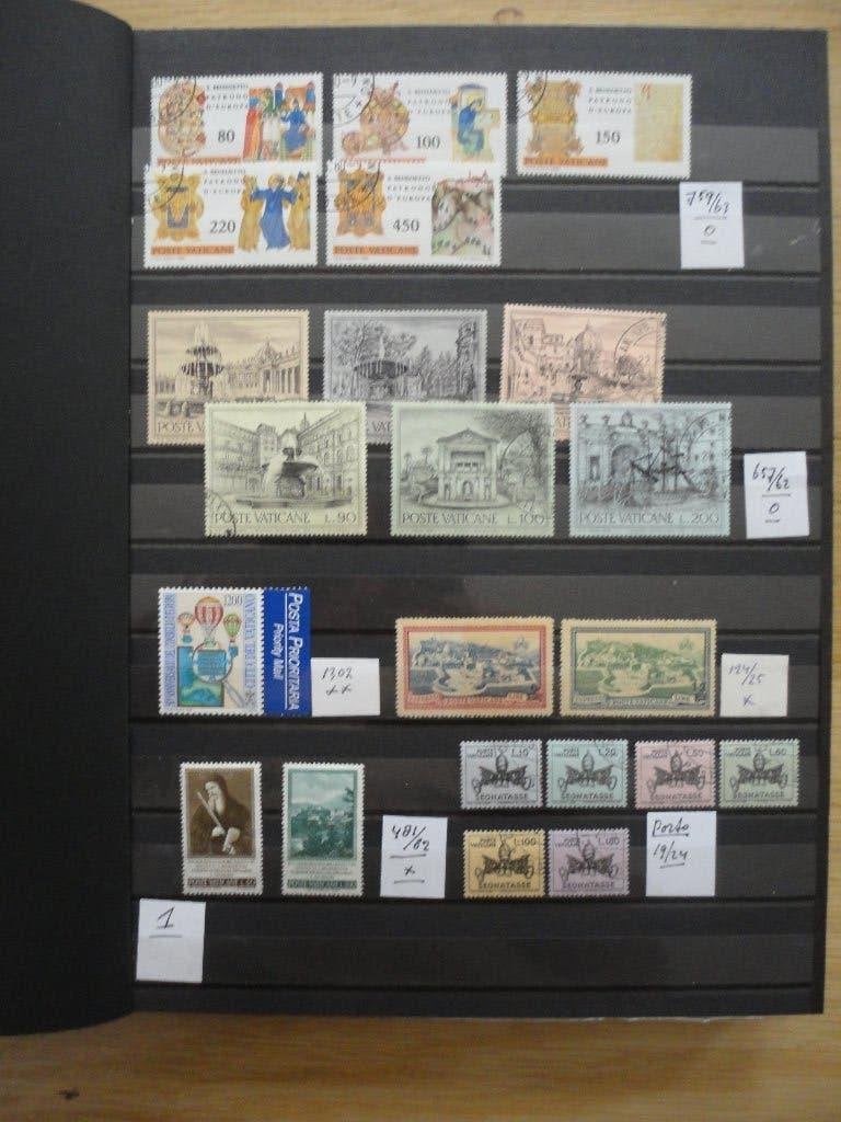 postzegels 1= vaticane, Ophalen of Verzenden