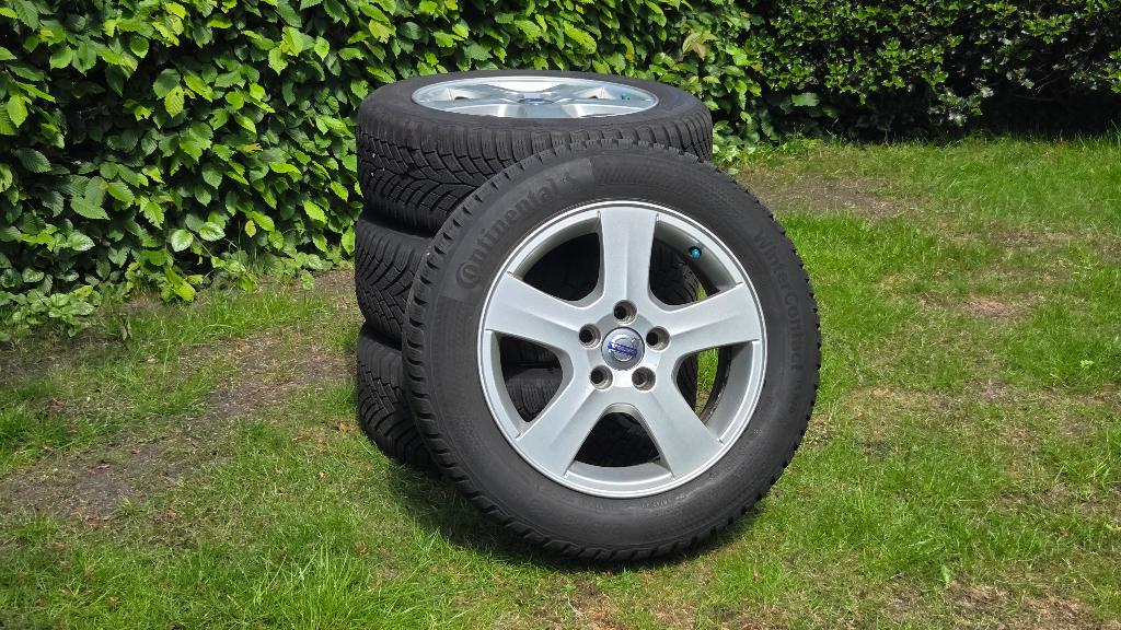 Set winterbanden Continental Wintercontact TS870 205/55 R16, Auto-onderdelen, Banden en Velgen, Ophalen, 16 inch, Banden en Velgen