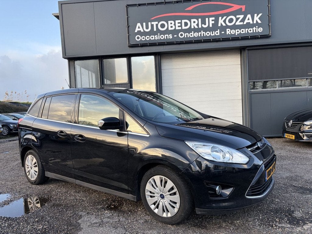 Ford Grand C-Max 1.0 Titanium 7-pers. TREKHAAK PANORAAMA, Auto's, Voorwielaandrijving, 745 kg, 125 pk, 7 stoelen
