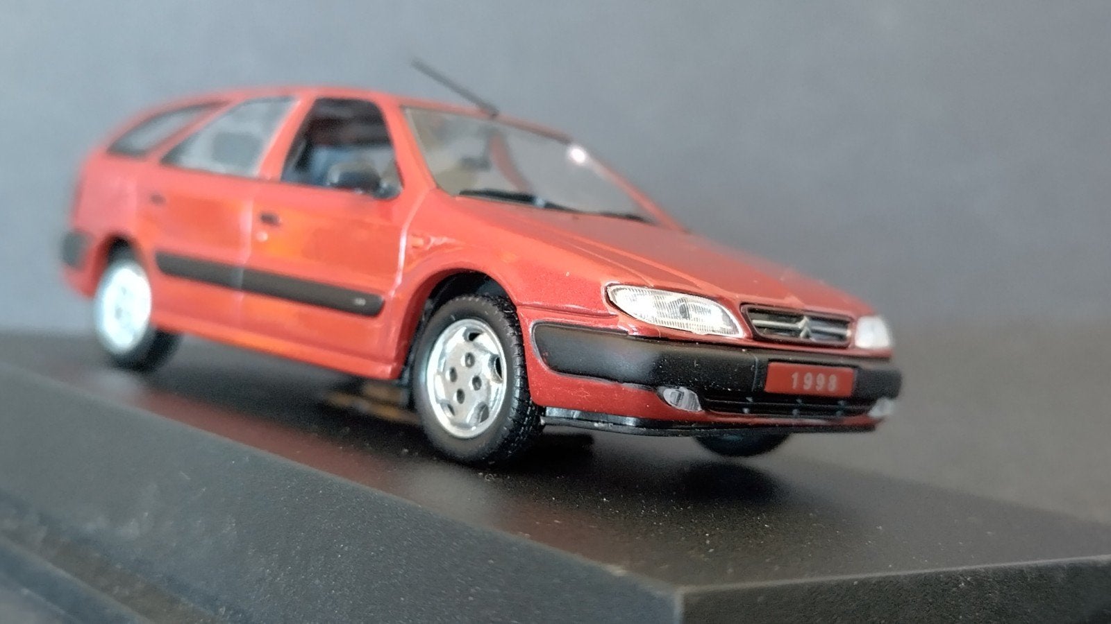 Citroen Xsara Break 1998 1:43 Universal Hobbies Pol, Hobby en Vrije tijd, Auto, Verzenden, ., Nieuw