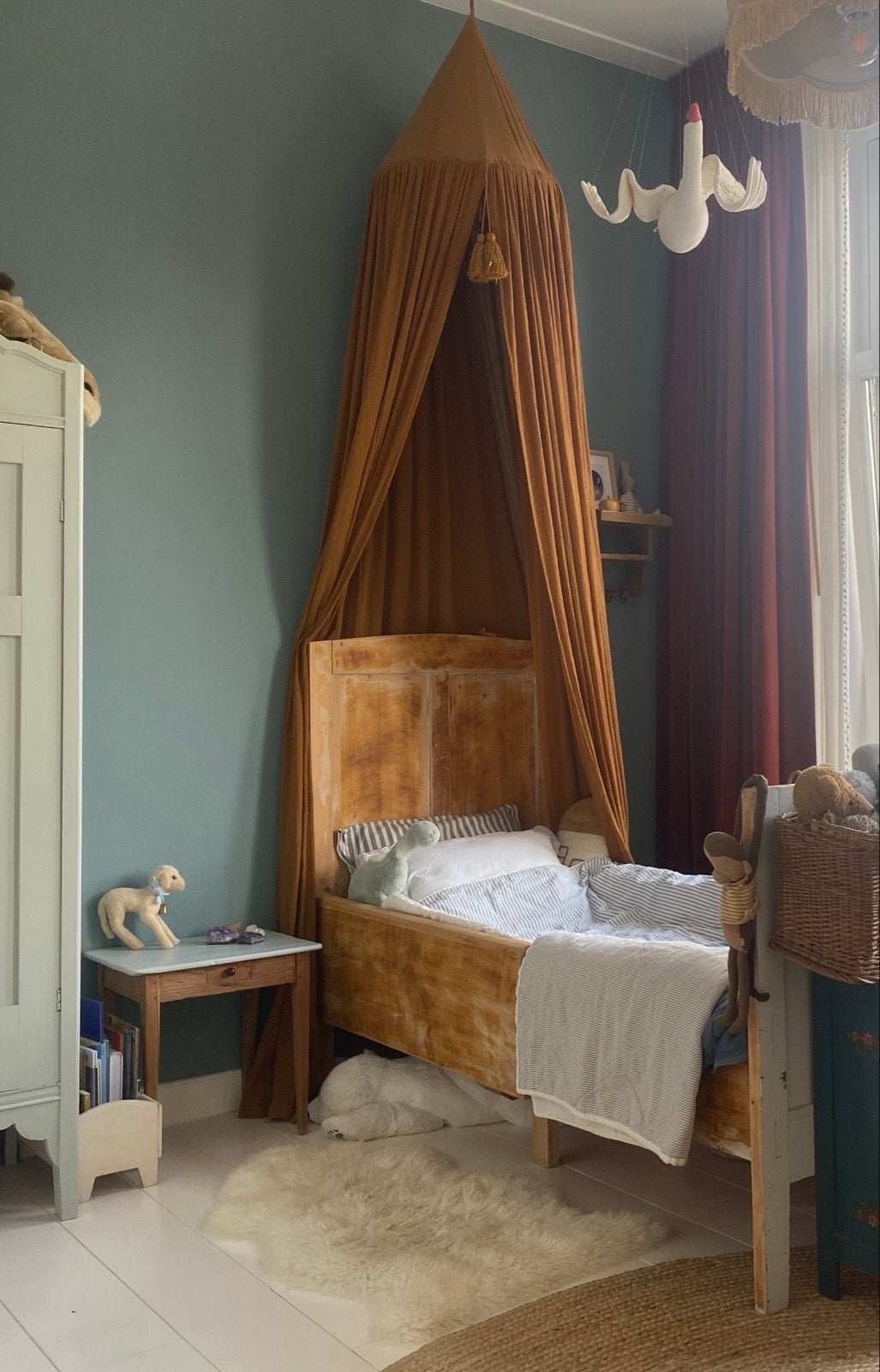 Oud Zweeds uitschuifbedje - Vintage kinderbed, Antiek en Kunst, Ophalen of Verzenden