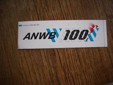 ANWB 1883-1983 sticker 100 jaar 15 x 5 cm, Ophalen of Verzenden, Zo goed als nieuw, Bedrijf of Vereniging