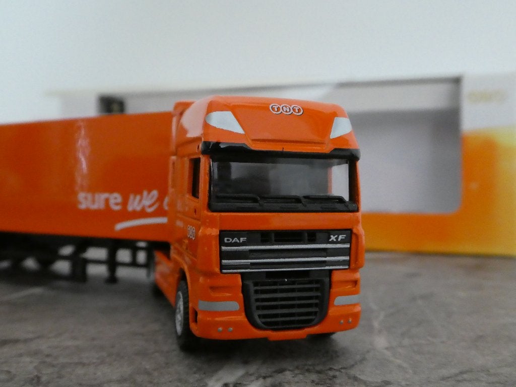 Daf 95 XF  schaalmodel TNT, Ophalen of Verzenden, Nieuw, Auto's