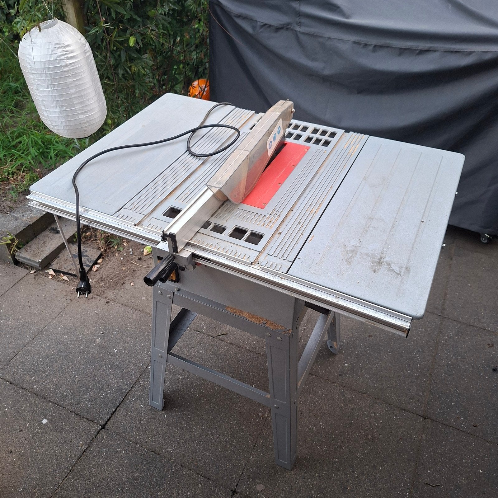 Kinzo Cirkelzaag/Tafelzaag 8E316 - Gebruikt, Ophalen, Gebruikt, Cirkelzaag, Kinzo