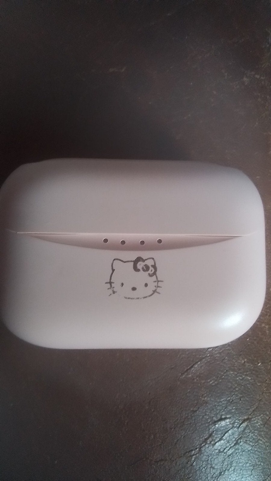 HELLO KITTY, Verzenden