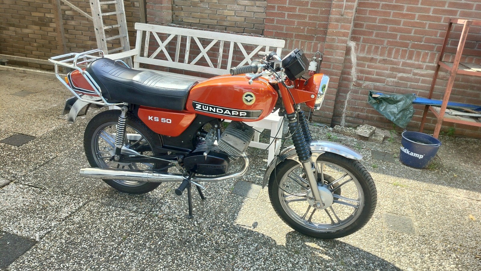 Zündapp ks 50 met kenteken, Fietsen en Brommers, Brommers | Zundapp, Maximaal 45 km/u, KS50, 4 versnellingen, 49 cc