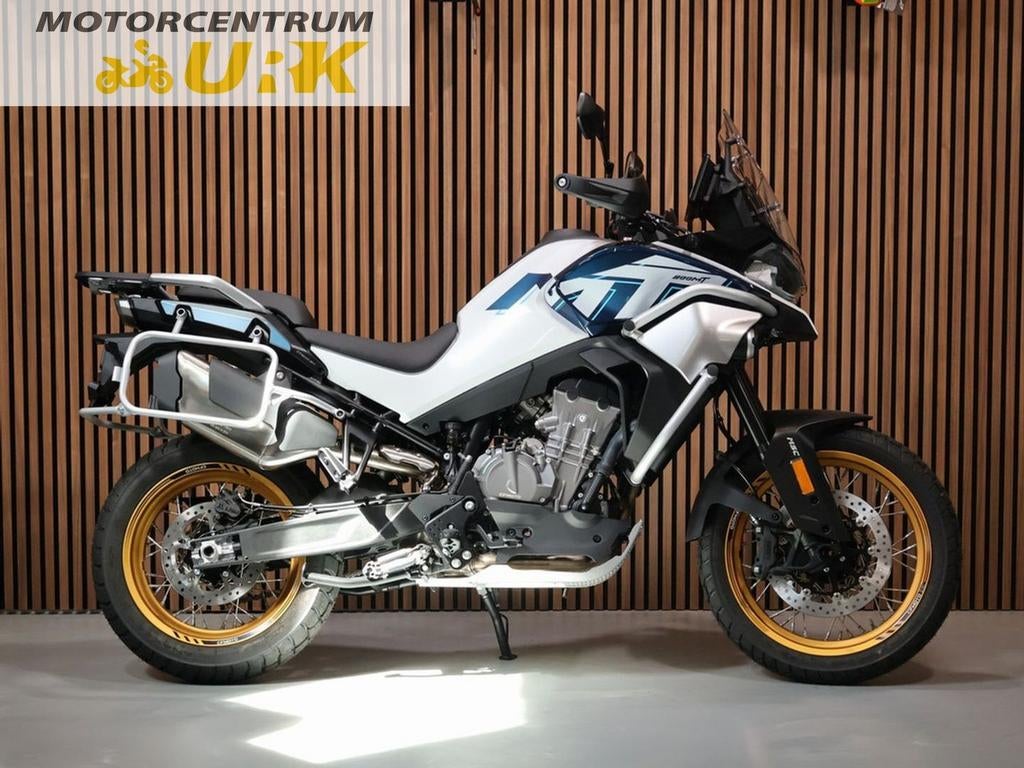CFMOTO MT 800 EXPLORER (bj 2025), Motoren, 2 cilinders, Motorrijbewijs A, Bedrijf, Onbekend