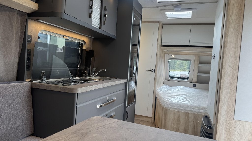 Foto 17 van Hobby De Luxe 460 UFE 2026 NIEUW!
