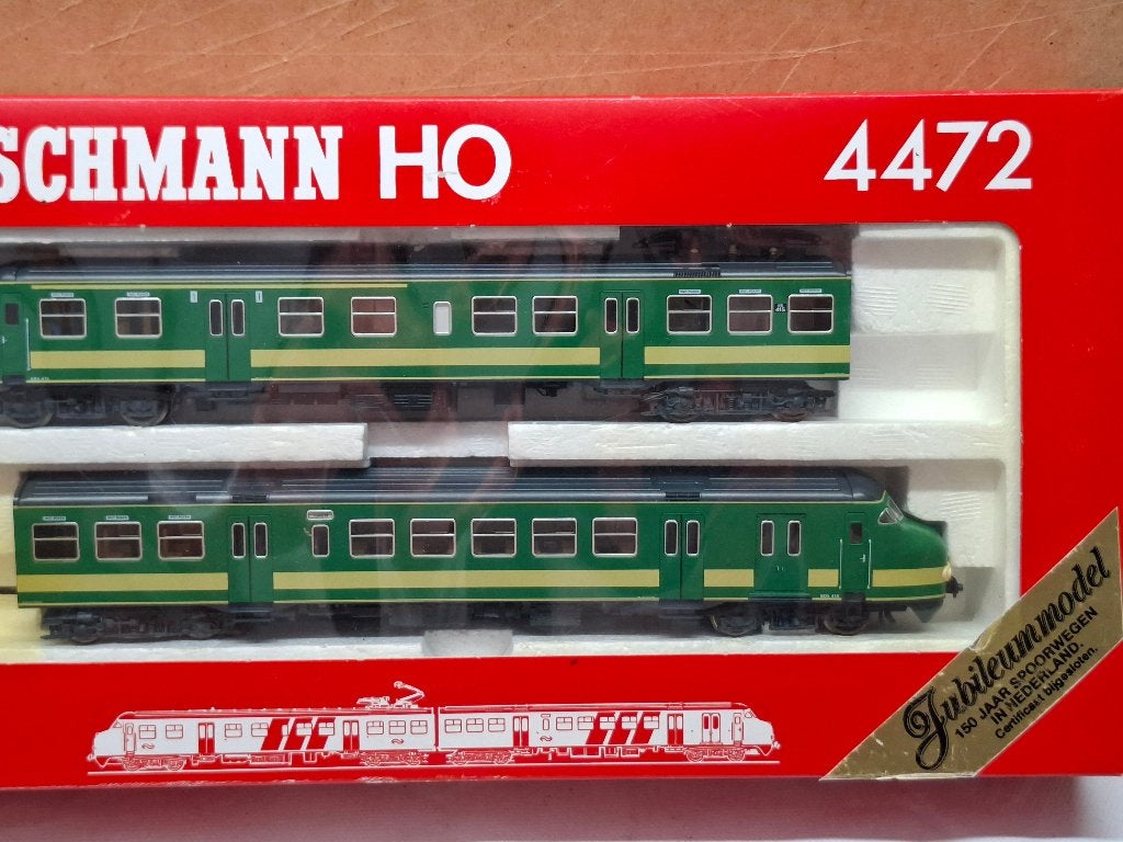 FLEISCHMANN  PLAN V GROEN  4472  JUBILEUMMODEL, Hobby en Vrije tijd, Modeltreinen | H0, Zo goed als nieuw, Wagon, Gelijkstroom