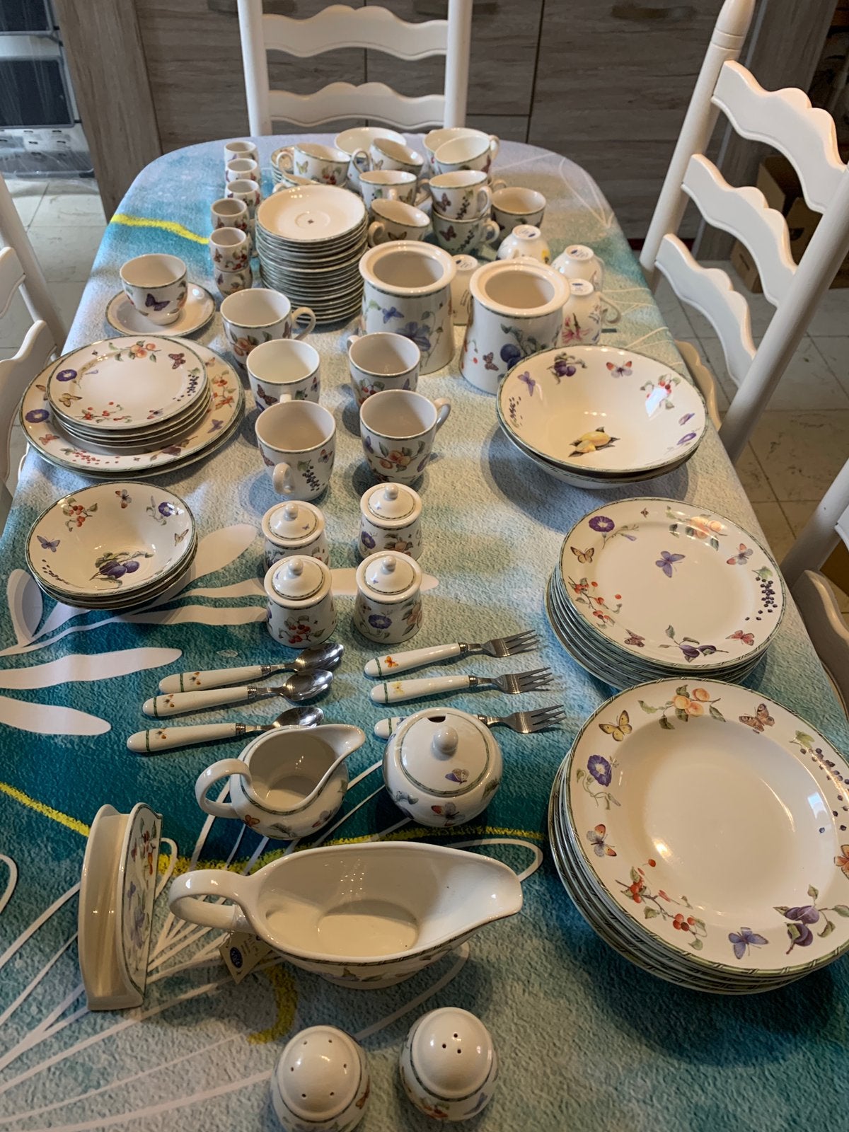 Servie Janneke Brinkman, Antiek en Kunst, Ophalen