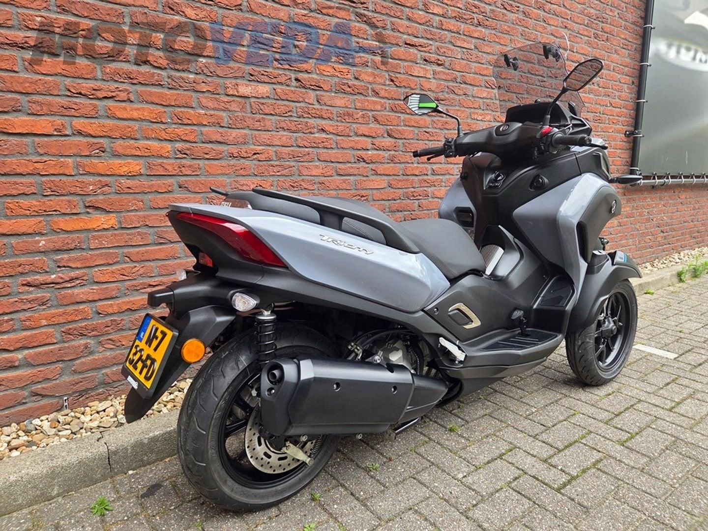 YAMAHA TRICITY 300 E5 (bj 2021), Motoren, Scooter, 292 cc, Bedrijf, Onbekend