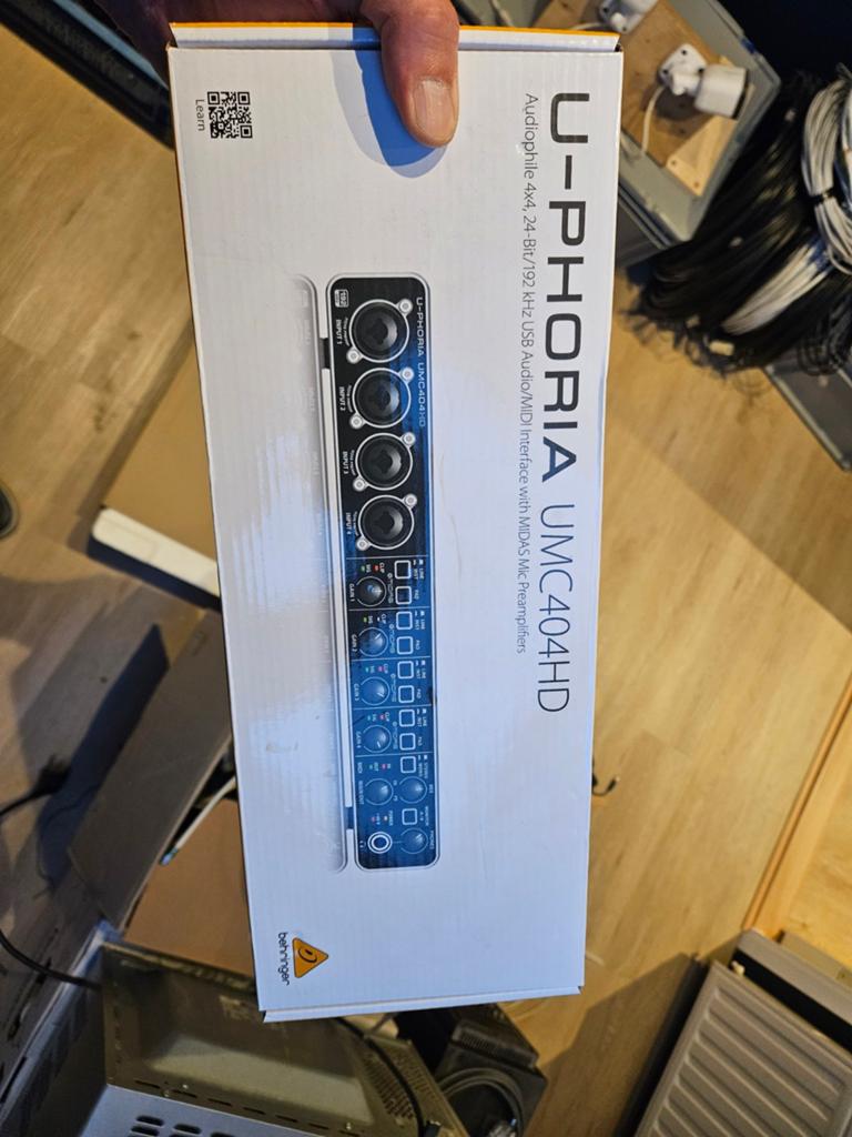 Behringer U-Phoria UMC404HD Audio Interface, Ophalen, Zo goed als nieuw, Minder dan 5 kanalen, Microfooningang