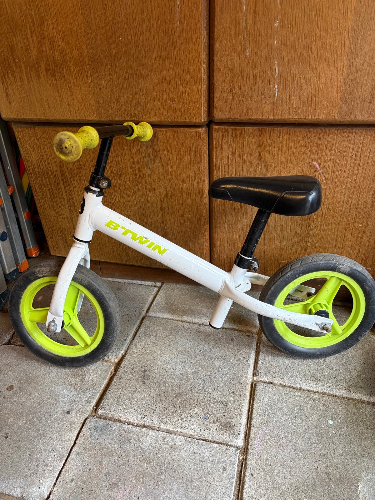 Btwin loopfiets Runride 100, Kinderen en Baby's, Ophalen, Gebruikt, Loopfiets