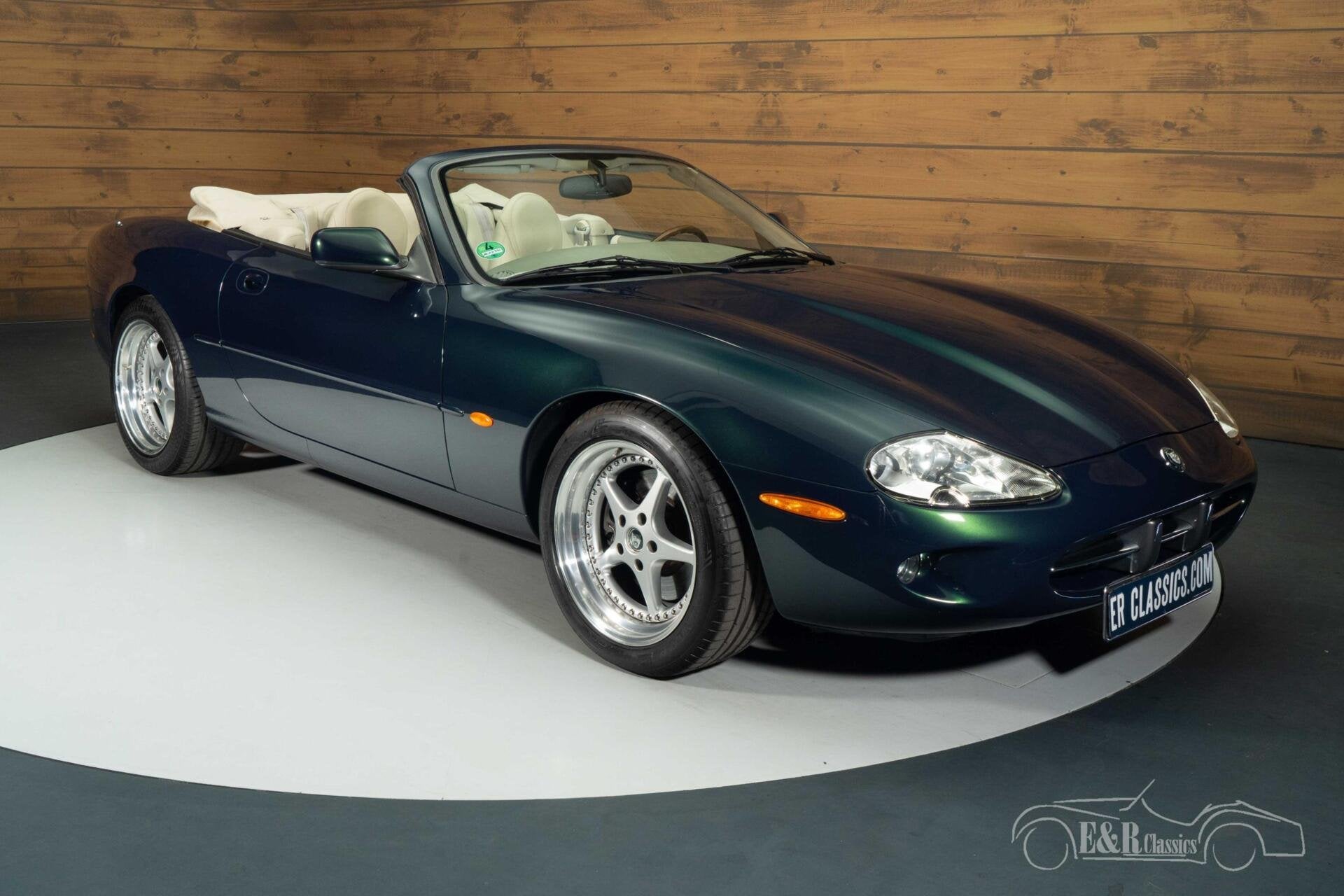 Jaguar XK8 Cabriolet | 1998, Auto's, Automaat, Achterwielaandrijving, Beige, Leder