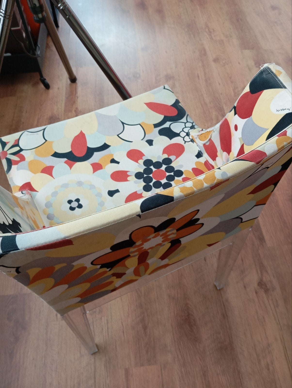 kartell met kleurrijke print en transparante poten, Ophalen, Stof, Gebruikt, Overige kleuren