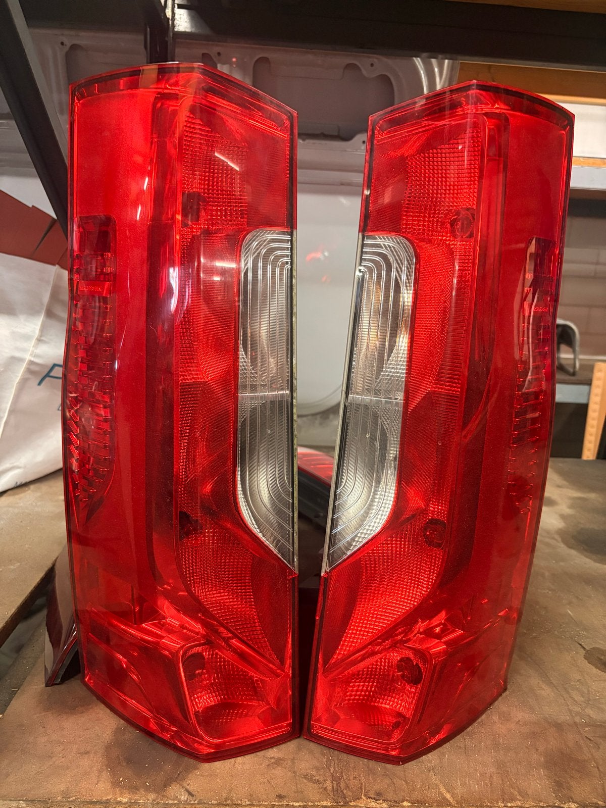Set achterlichten Mercedes-Benz Sprinter W907 2019, Ophalen of Verzenden, Gebruikt, Mercedes-Benz
