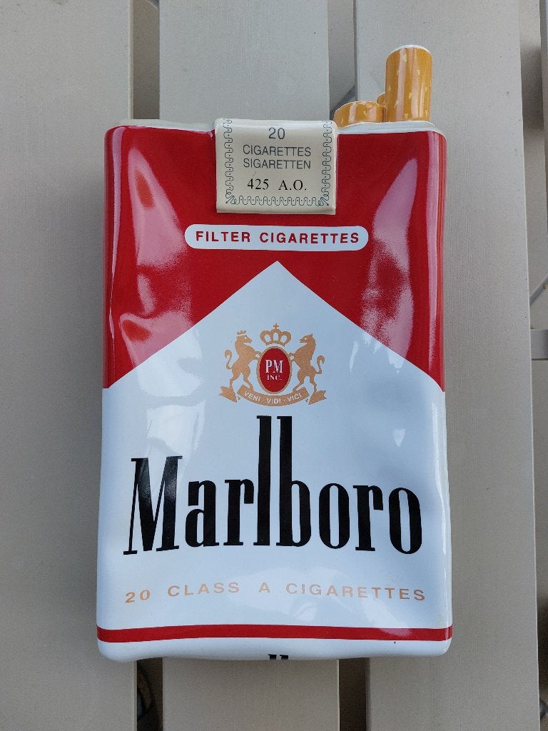 Marlboro, Ophalen of Verzenden, Zo goed als nieuw, Asbak