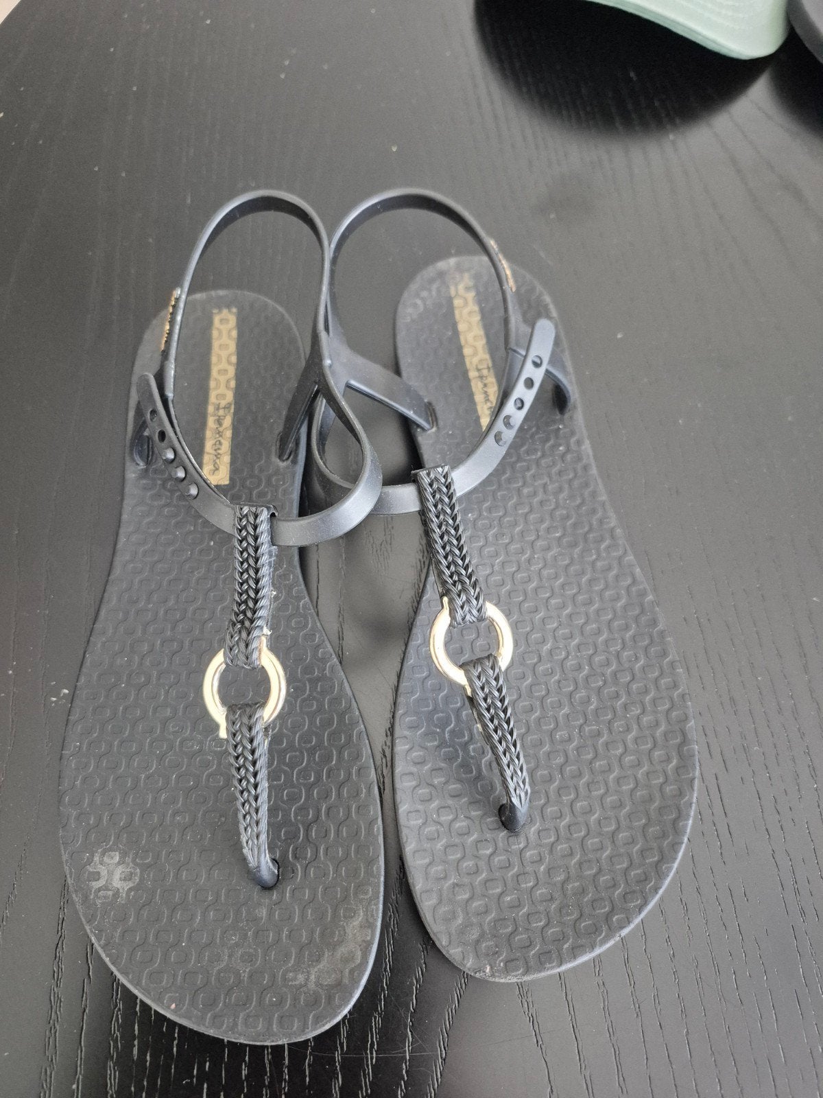 Slipper sandaal maat 3, Ophalen