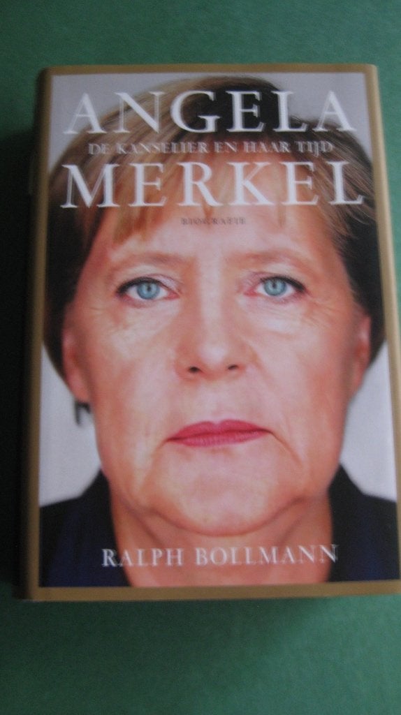 Ralph Bollmann - Angela Merkel, Ophalen of Verzenden, Nieuw, Politiek