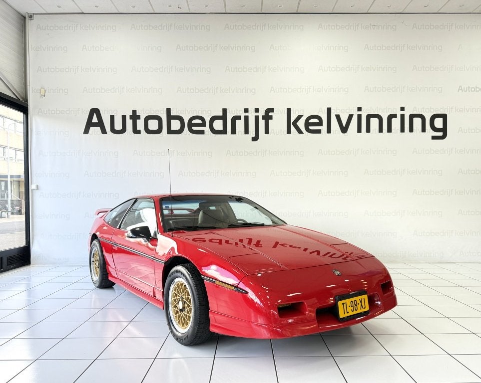 Foto 6 van Pontiac Fiero 2.8 GT Airco OOK S AVONDS GEOPEND OP AFSPRAAk