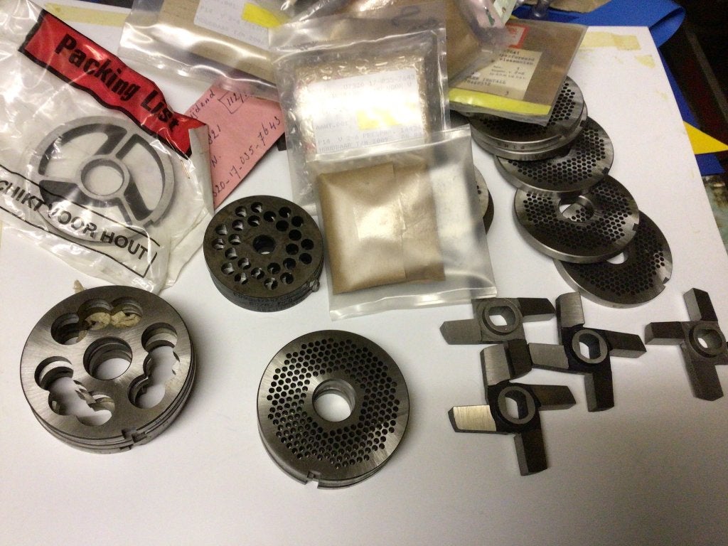 kruismessen en snijplaten vleesmachine, 4 liter of meer, Ophalen of Verzenden, 3 snelheden of meer