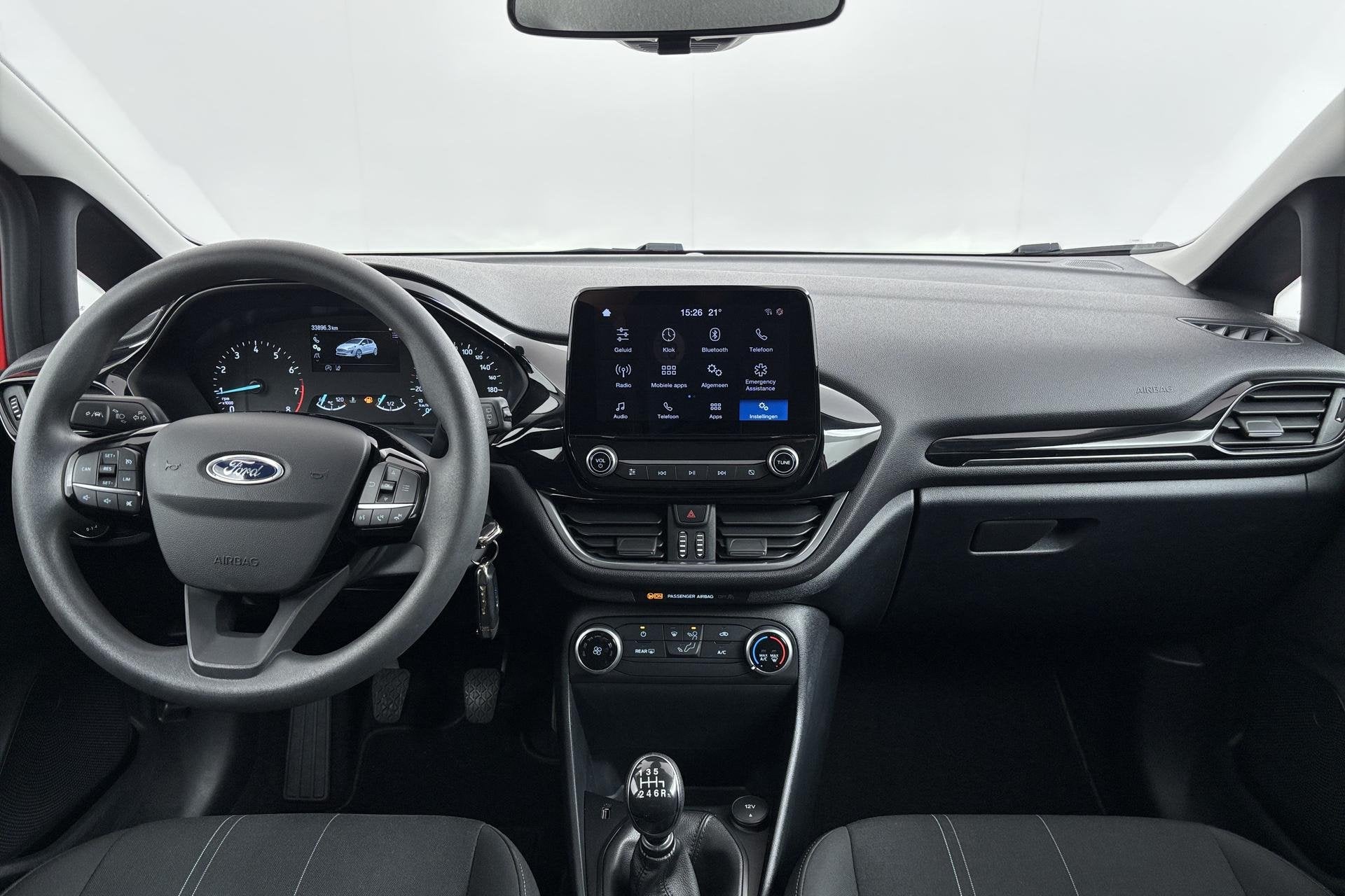 Foto 2 van Ford Fiesta 1.0 EcoBoost Connected Fris en wendbaar stadsfli