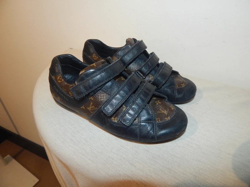 Louis Vuitton leren schoenen monogram print klitteband 30, Gebruikt, Verzenden, Louis Vuitton, Jongen of Meisje