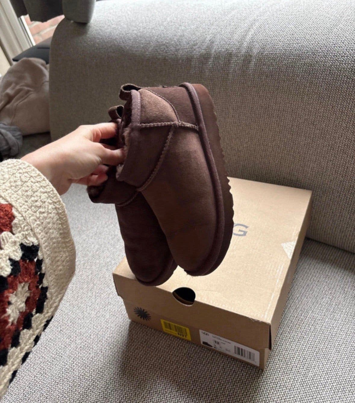 Uggs ultra mini maat 31 burnt cedar, Ophalen of Verzenden, Zo goed als nieuw, Rechthoekig, Minder dan 50 cm