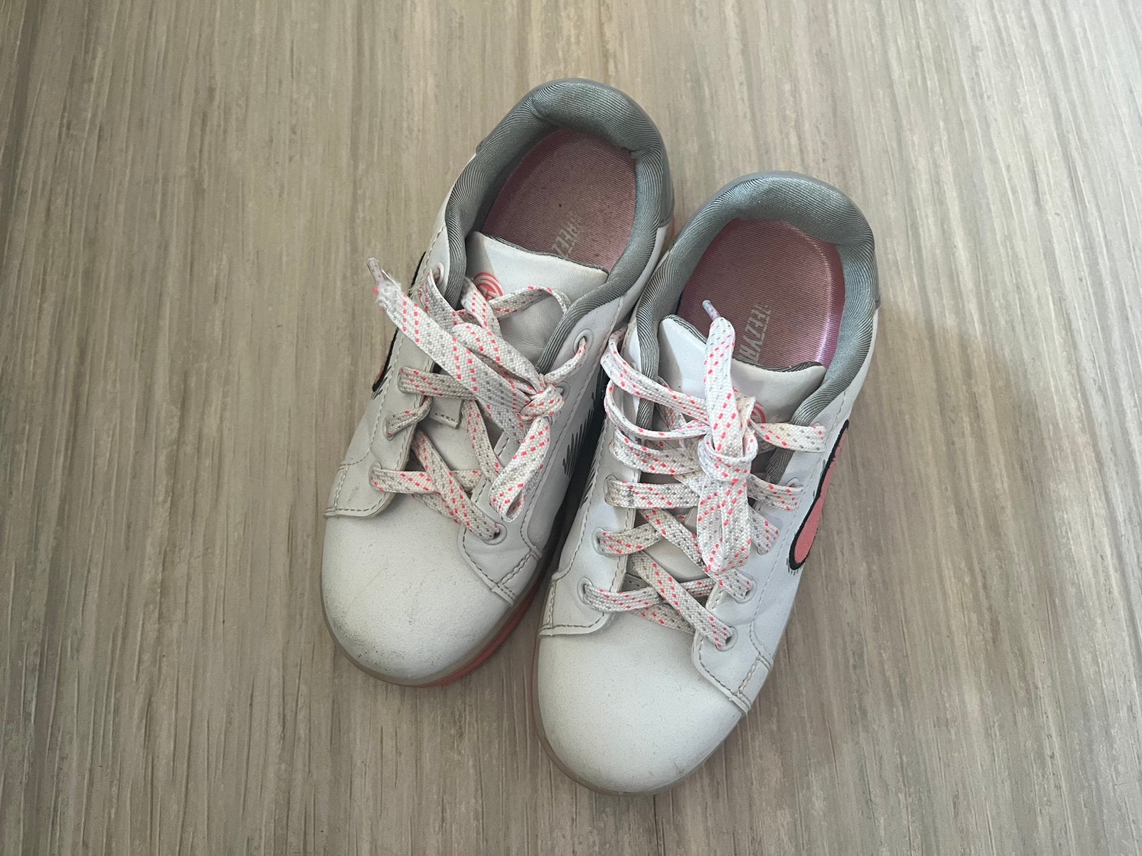 Breezyrollers rolschoenen maat 35 wit roze, Meisje, Schoenen, Ophalen of Verzenden, Zo goed als nieuw