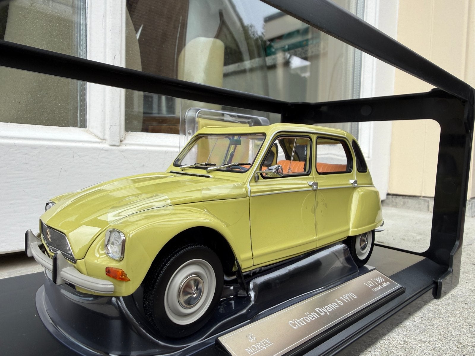 1:18 Citroen Dyane 6 Calabre Yellow 1970 Norev 181657, Auto, Norev, 70-72 Av. de Bohlen, Vaulx-en-Velin, 69120, France, Norev