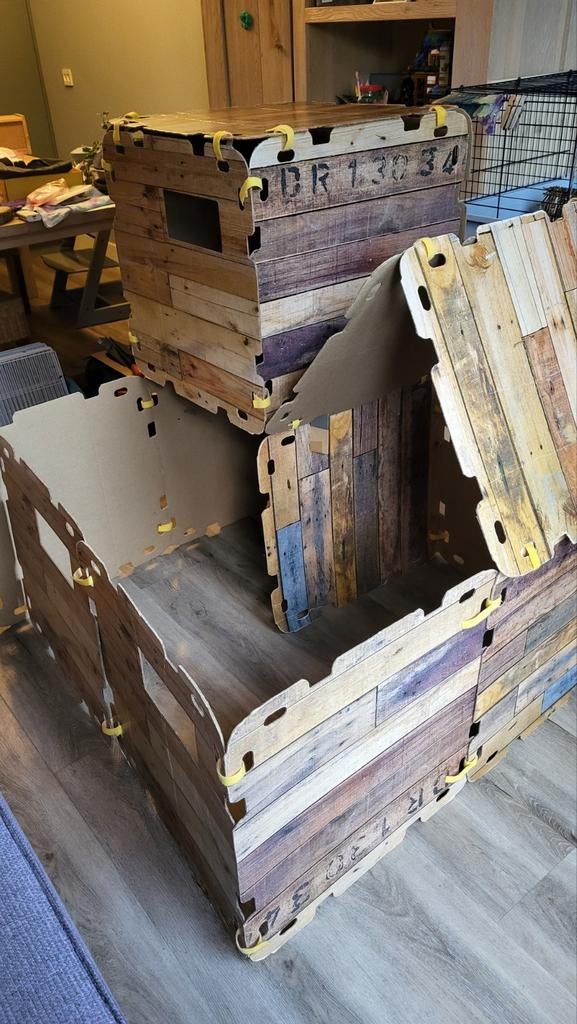 Kartonnen zelfbouw speelhuis, Ophalen of Verzenden, Minder dan 50 cm, Minder dan 50 cm