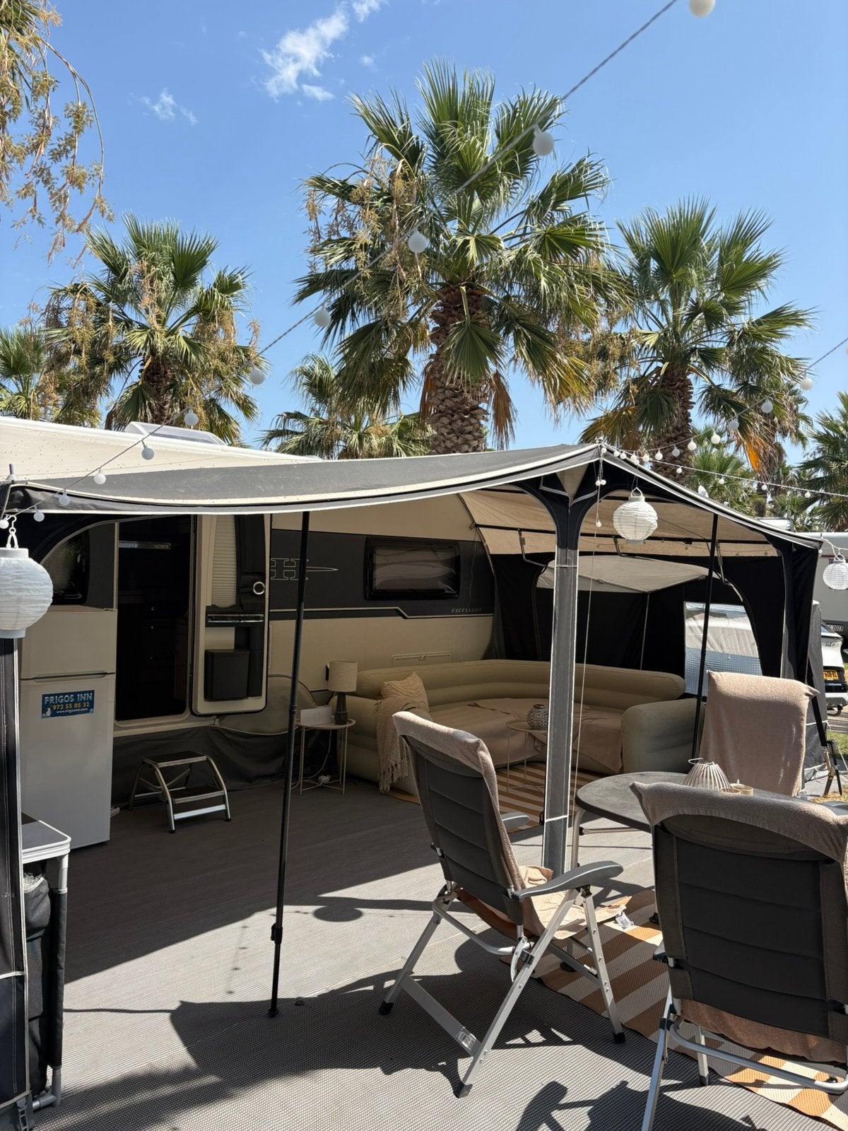 Hobby 560 CFE Excellent Silveline 2020 zeer compleet, Caravans en Kamperen, Caravans, Omvormbare zithoek, Rondzit, Hobby, Particulier