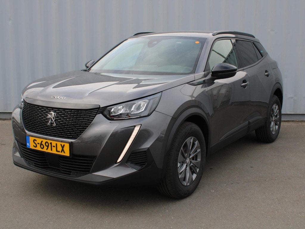 Peugeot 2008 1.2 PT 100 Style CAMERA/NAVI/DAKRAILS, 12 maanden, Stof, Gebruikt, Euro 6
