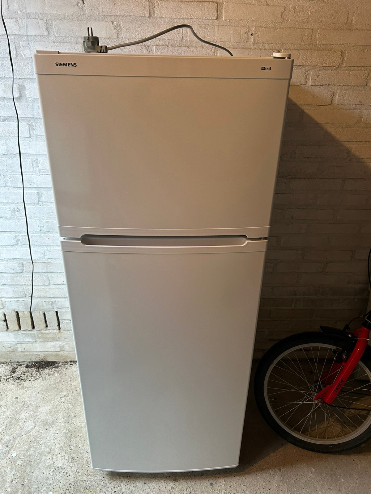 Siemens koelvries combinatie, Ophalen, Gebruikt, 200 liter of meer, 140 tot 160 cm
