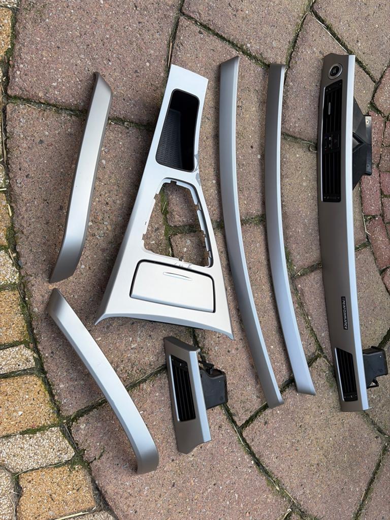 Sierstrippen en ventilatieroosters BMW E90, Auto-onderdelen, Interieur en Bekleding, Ophalen, Gebruikt, BMW