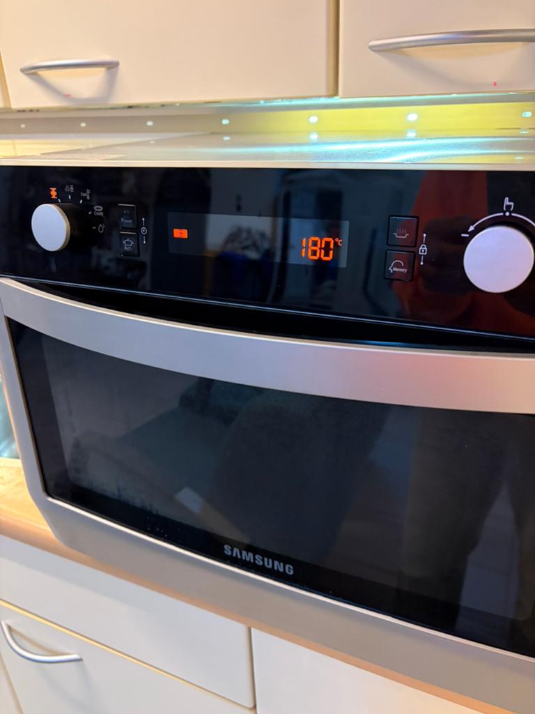 Oven en Magnetron in perfecte staat Siemens 1370, Ophalen of Verzenden, Zo goed als nieuw