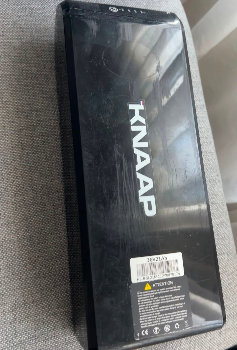 Knaap ams accu te koop zo goed als nieuw, Zo goed als nieuw