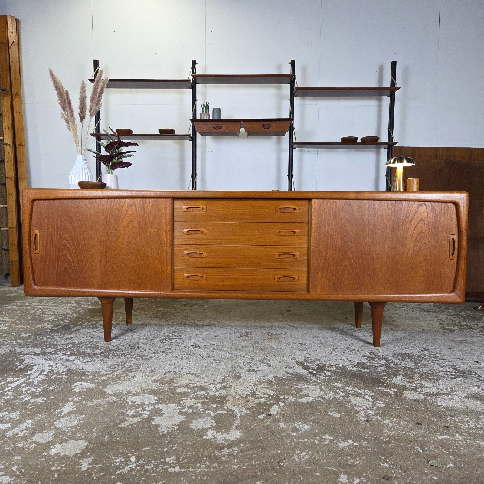 H.P. Hansen Deens sideboard, vintage tv meubel, wandmeubel, Ophalen, Scandi, Mid Century, Dyrlund, Wegner, Silkeborg, Teakhout
