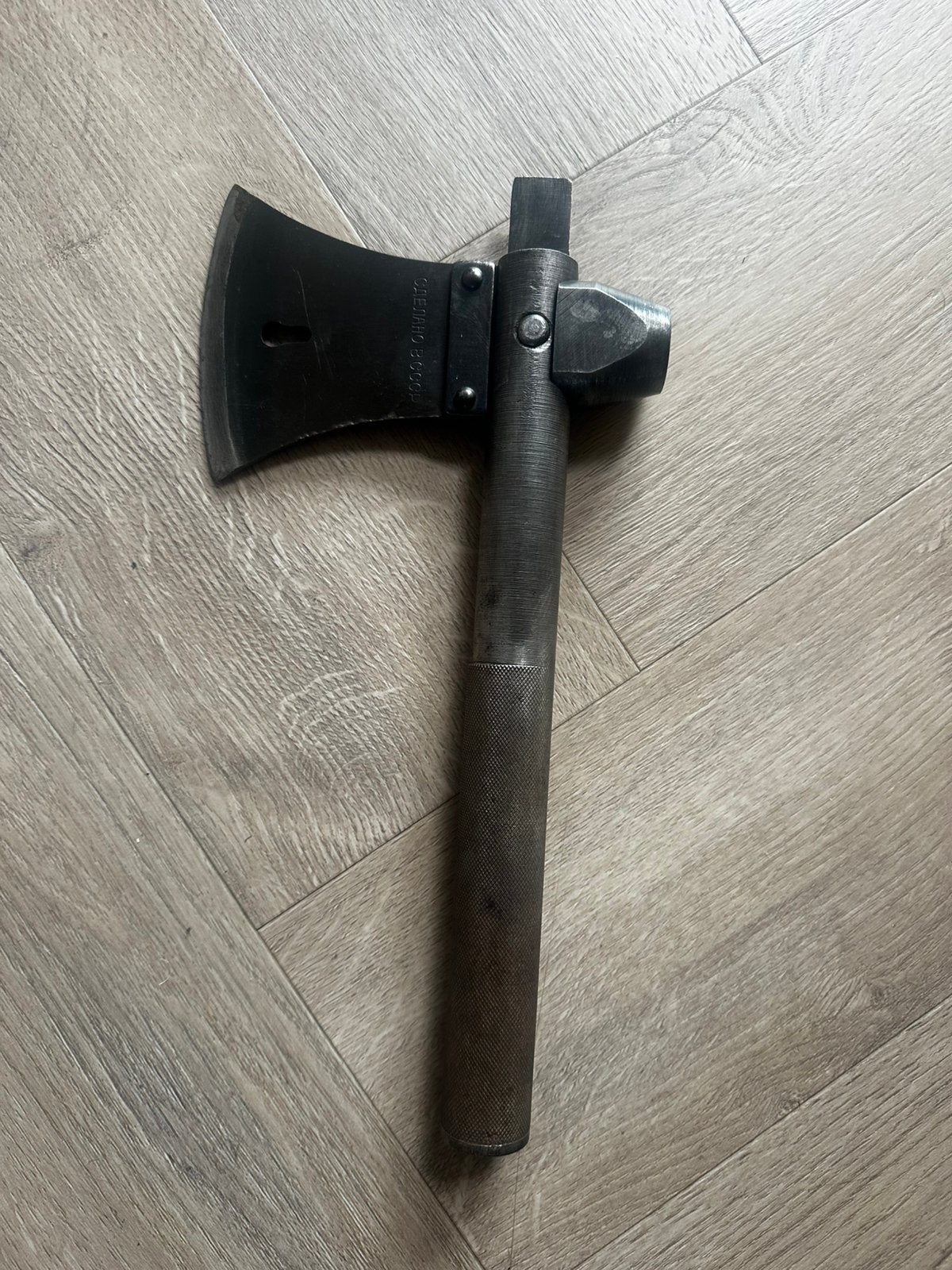vintage Sovjet-Russische multifunctionele survivalbijl, Verzamelen, Ophalen of Verzenden, Landmacht