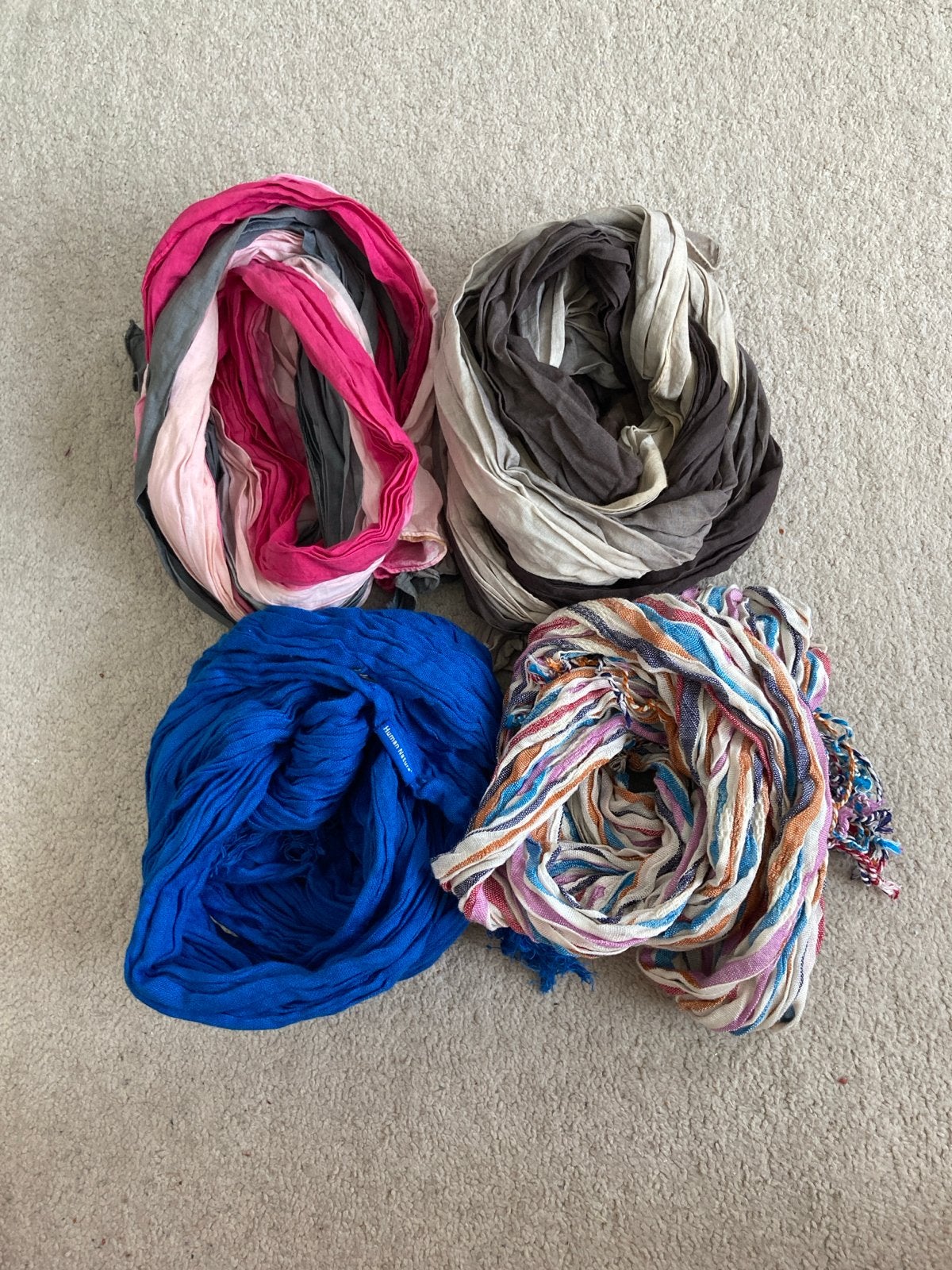 Diverse sjaals - set van 4, Kleding | Dames, Ophalen of Verzenden, Zo goed als nieuw, Maat 46/48 (XL) of groter, Sjaal