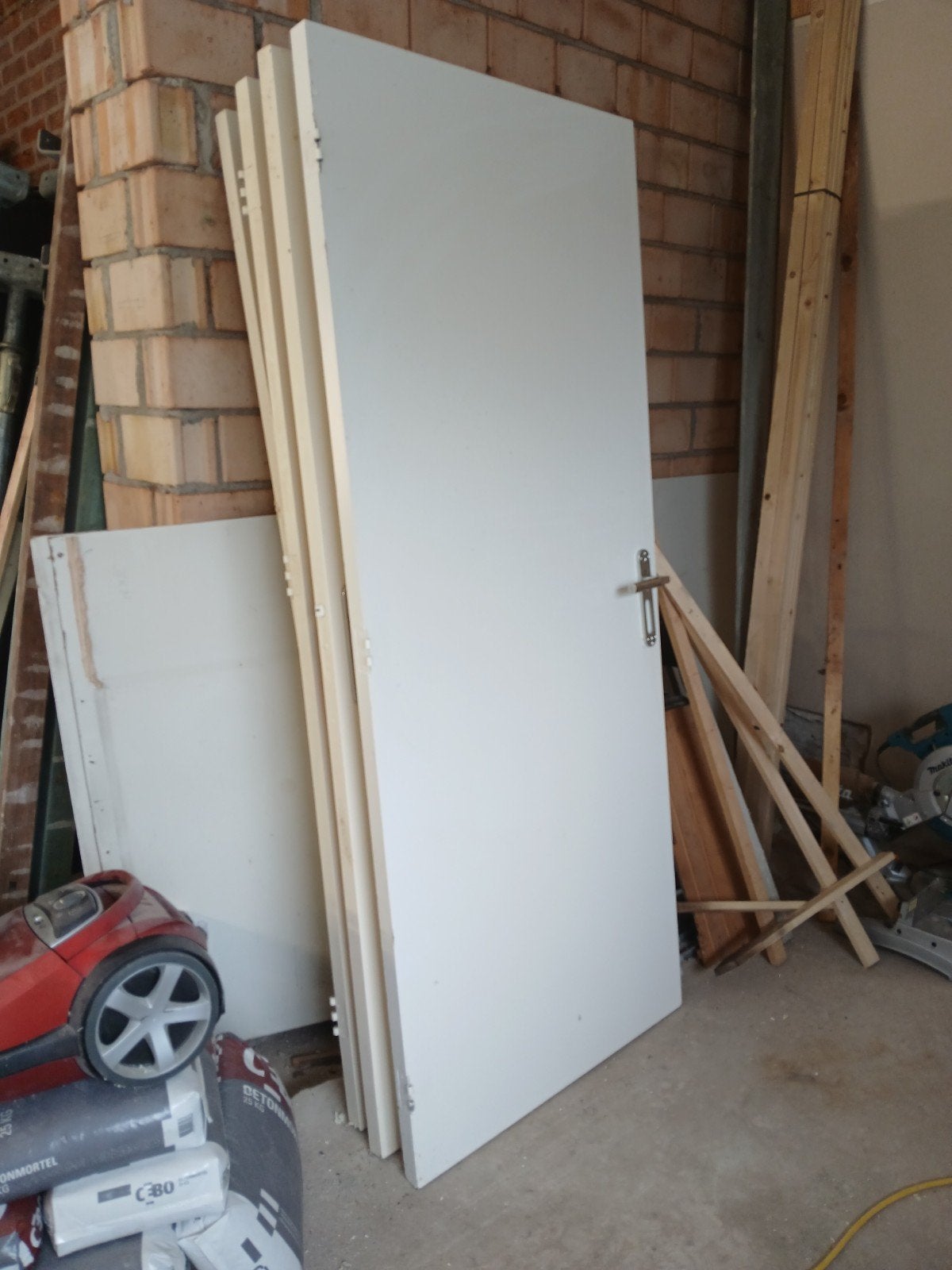 7 deuren 83x201,5 cm - ook los te koop, Doe-het-zelf en Verbouw, Deuren en Horren, Ophalen