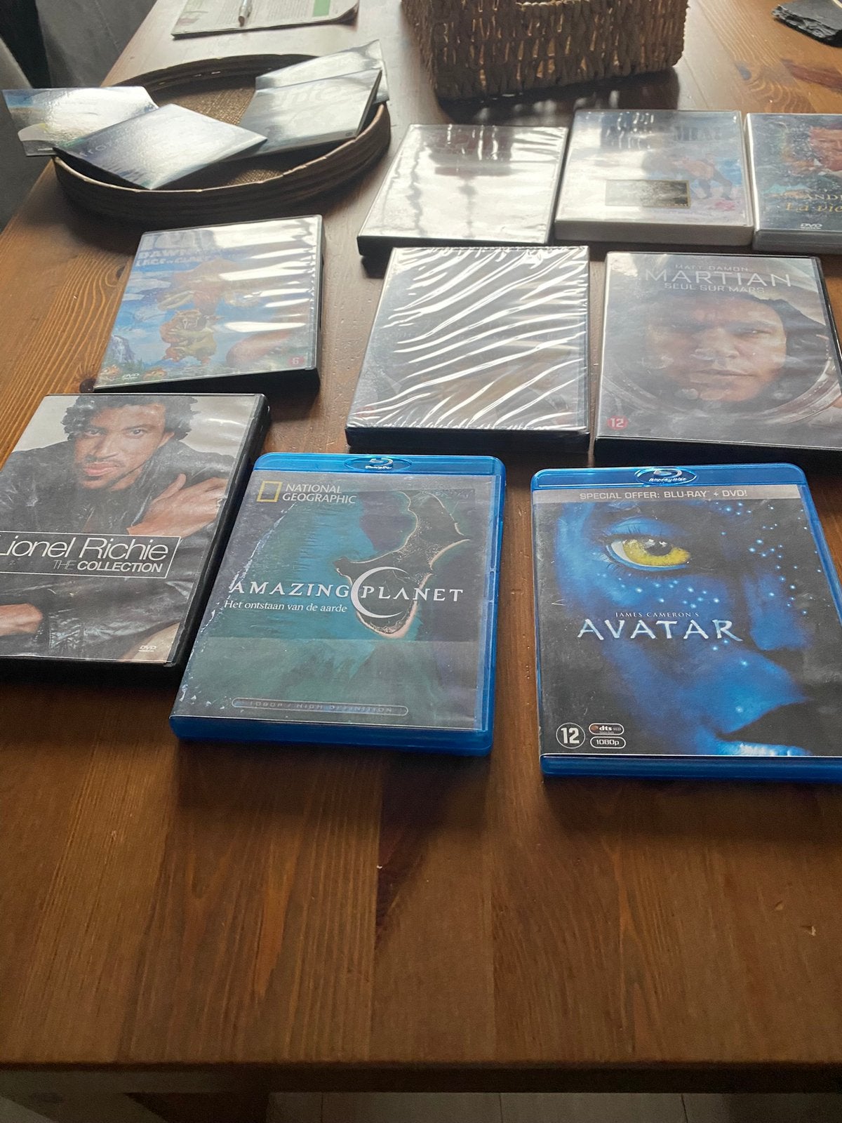 DVDs.  (Gratis ophalen versturen betalen), Cd's en Dvd's, Vanaf 16 jaar, Ophalen of Verzenden, Zo goed als nieuw