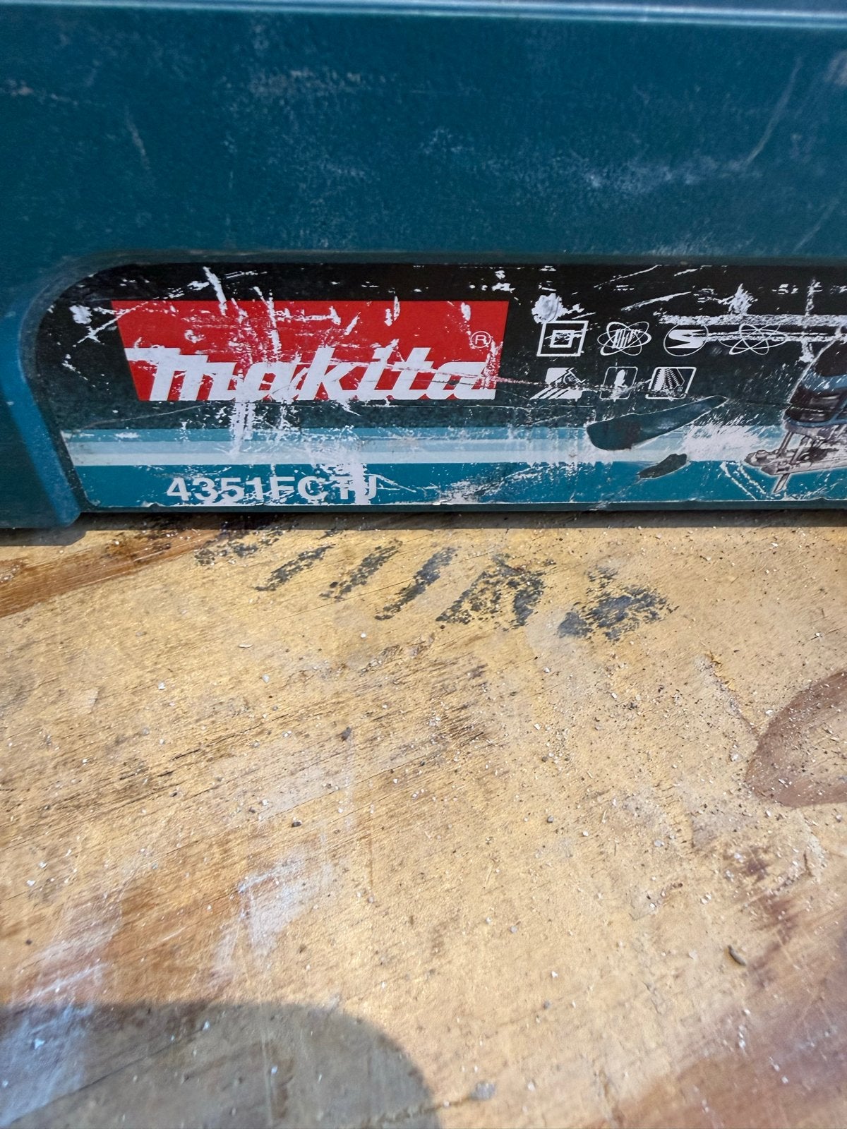 Makita 4351FCT Decoupeerzaag in koffer, Ophalen, Gebruikt, 600 tot 1200 watt, Decoupeerzaag