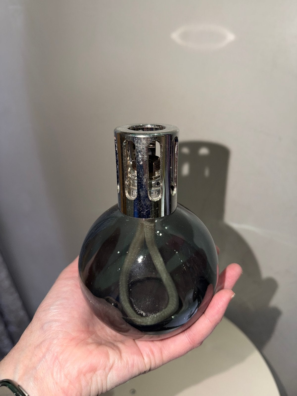 Maison Berger Paris brander - Bijna lege fles, Overige merken, Gebruikt, Zwart, Ophalen of Verzenden