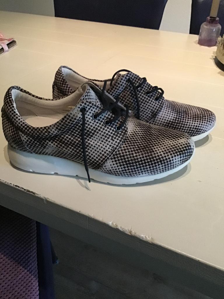 Maruti schoenen nieuw 38,5, Zwart, Ophalen of Verzenden, Sneakers of Gympen, Zo goed als nieuw