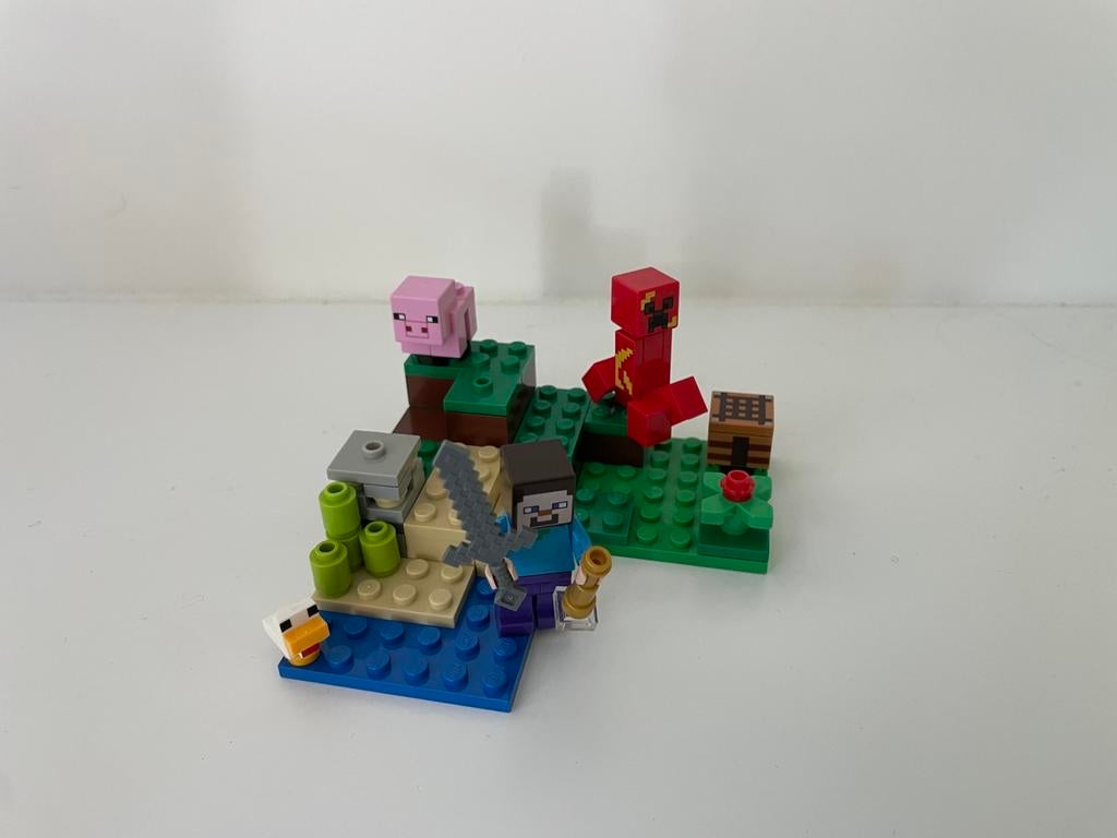 Lego Minecraft De creeper hinderlaag 21177, Ophalen of Verzenden, Zo goed als nieuw