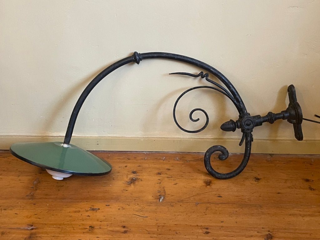 grote Fabriekslamp Muurlamp Art Nouveau Frans antiek, Ophalen