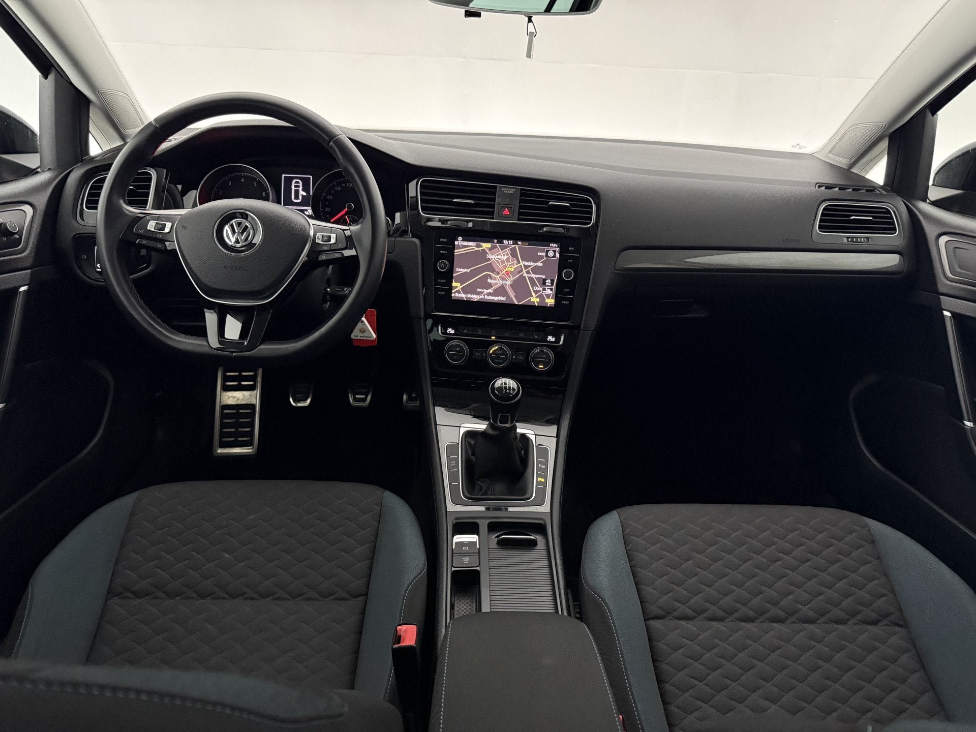 Volkswagen Golf Variant 1.0 TSI Highline | Cruise | Carplay, Auto's, Voorwielaandrijving, Stof, Gebruikt, Euro 6